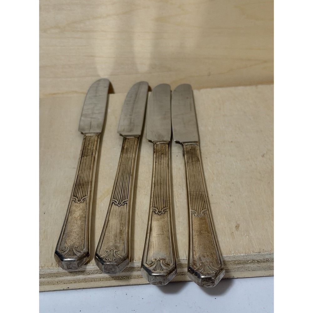 WM Rodger's Knifes X4 Vintage Flatware
